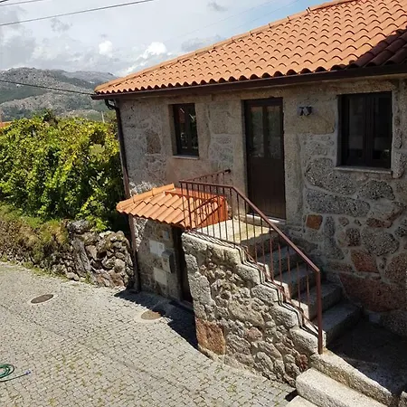 Prázdninový dům Casinha Do Joao No Geres *