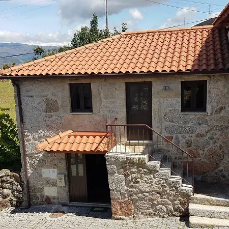 Nyaraló Casinha Do Joao No Geres Alamela