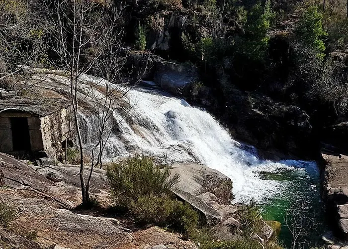 Casinha Do Joao No Geres * Alamela